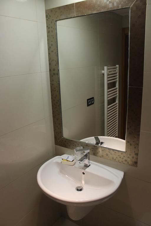 Hostal Burbia Villafranca Del Bierzo Quarto foto